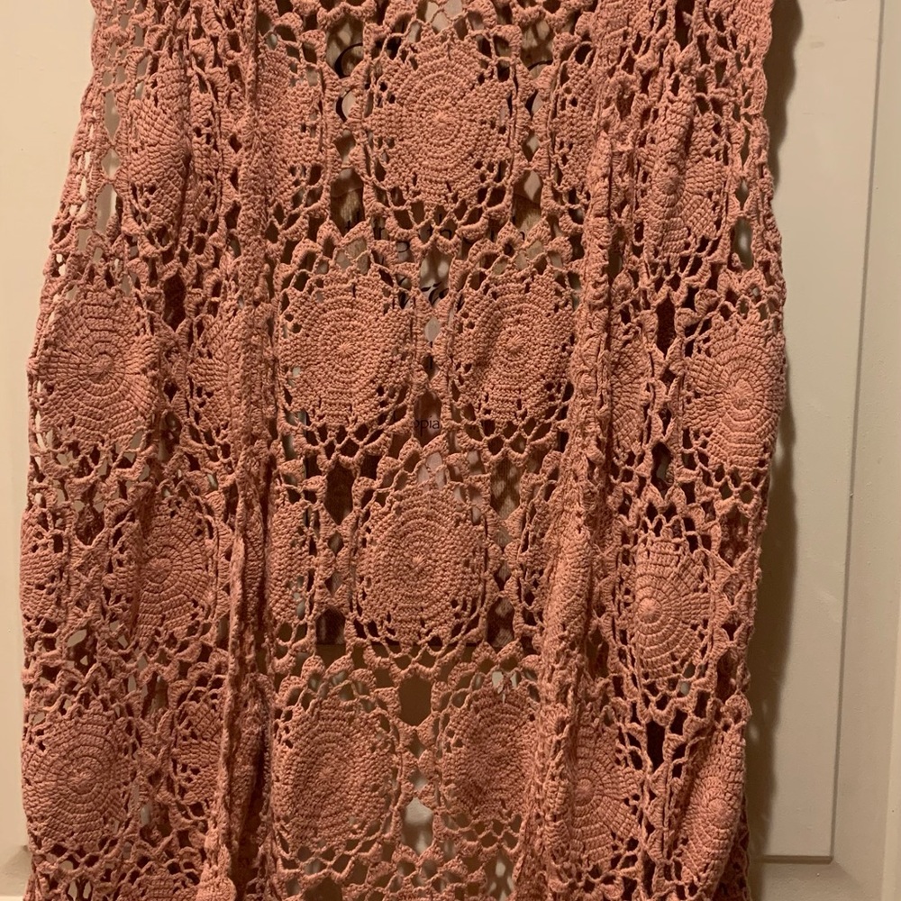 Cover up - Picture 4 of 4